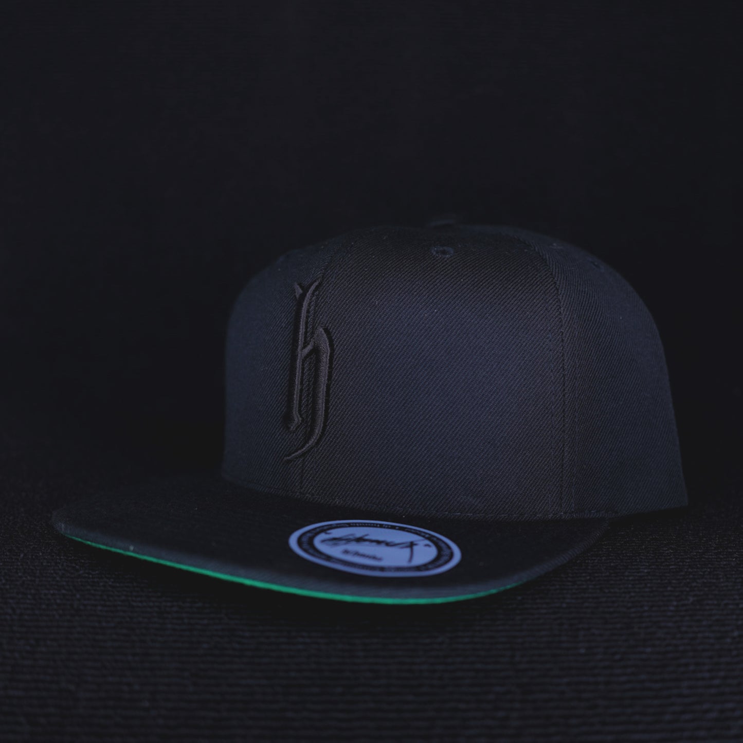 "hV"&"baseballcap" set