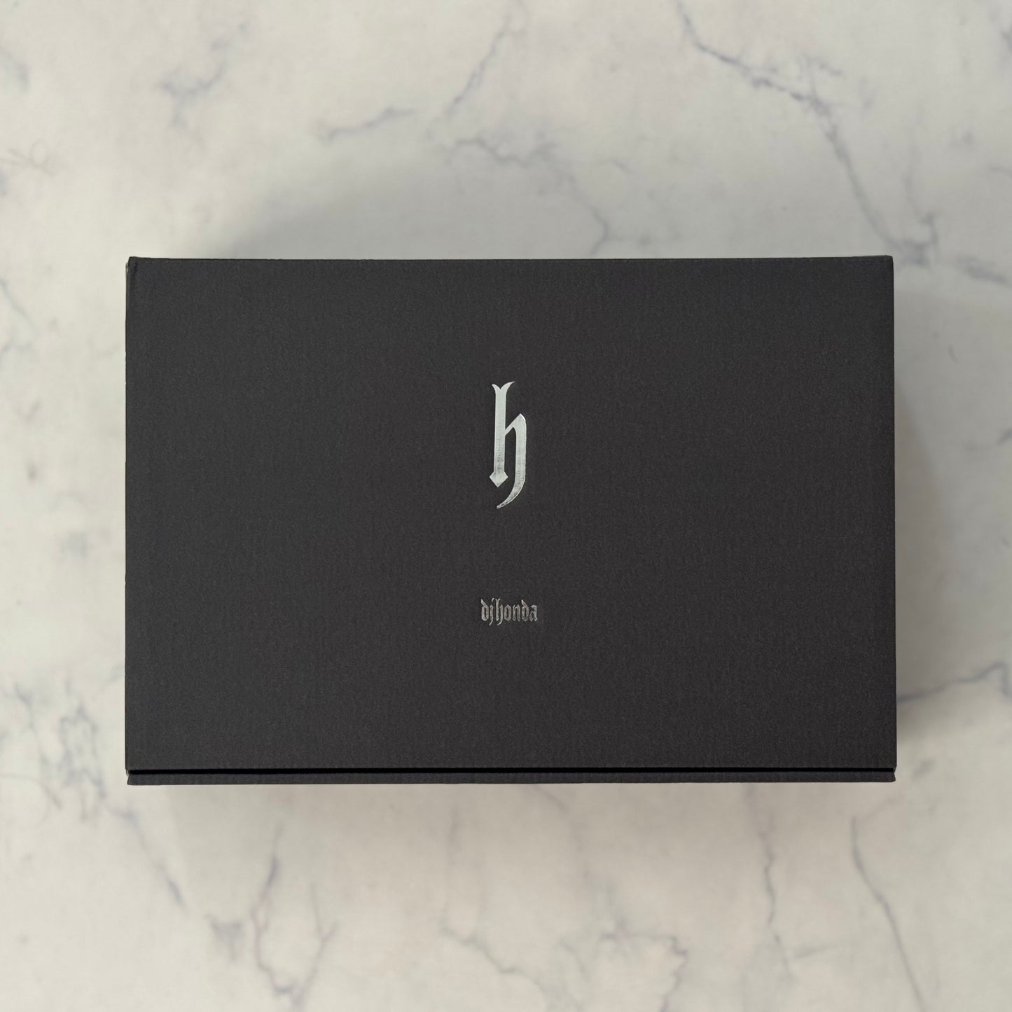 "hV"&"hV ZIPPO" set